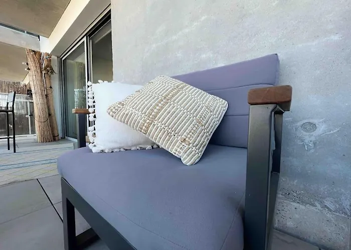 L'imperti'nantes شقة *